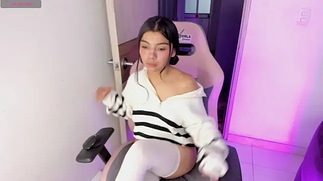 Snapshot of sofi_soft_ chatting on 22, 5, 2026 sofi soft online show from 22, 5, 2026