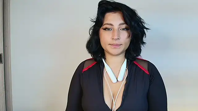 Pauilina online show from 24, 1, 2025