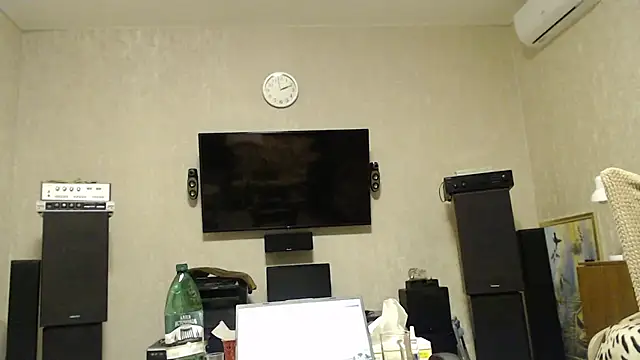 Snapshot of nikdov3 chatting on 16, 12, 2024 nikdov3 online show from 16, 12, 2024