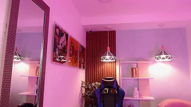 Dalila Sky online show from 17, 9, 2025