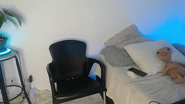 Snapshot of andy_0018 chatting on 8, 12, 2024 andy 0018 online show from 8, 12, 2024