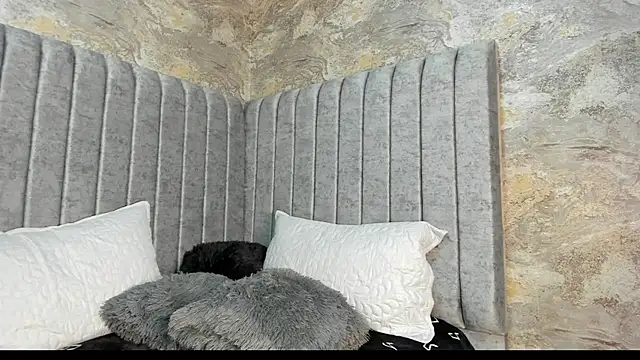 Snapshot of andy_0018 chatting on 5, 3, 2025 andy 0018 online show from 5, 3, 2025