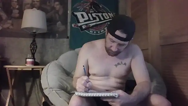 Snapshot of Edward_LongCock chatting on 7, 6, 2026 Edward LongCock online show from 7, 6, 2026