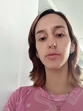 Ambar Roux  online show from 5, 11, 2025