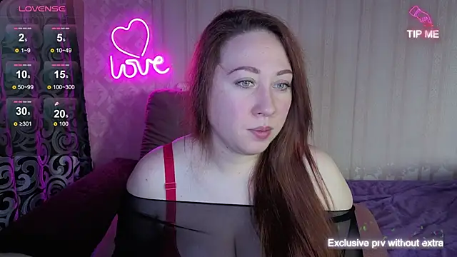 Snapshot of KellyCrystall chatting on 1, 11, 2025 KellyCrystall online show from 1, 11, 2025