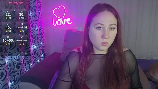 Snapshot of KellyCrystall chatting on 19, 12, 2025 KellyCrystall online show from 19, 12, 2025