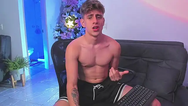 Snapshot of Jasperjoness chatting on 25, 12, 2024 Jasperjoness online show from 25, 12, 2024