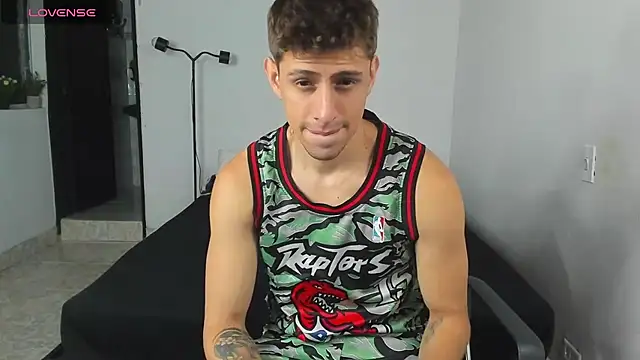 Snapshot of Jasperjoness chatting on 28, 10, 2025 Jasperjoness online show from 28, 10, 2025