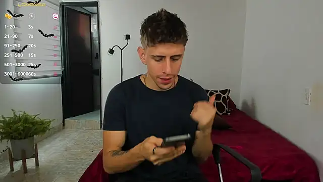 Snapshot of Jasperjoness chatting on 7, 11, 2025 Jasperjoness online show from 7, 11, 2025