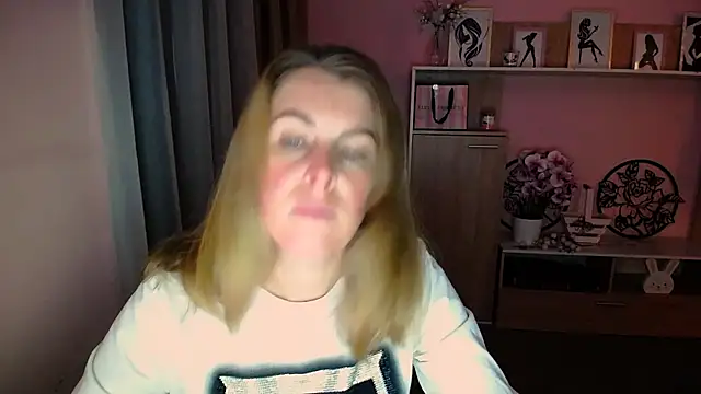 Hot Milady online show from 9, 12, 2024