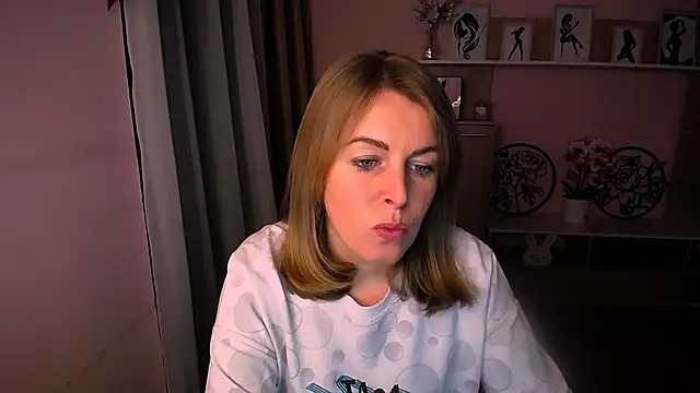 Hot Milady online show from 21, 1, 2025