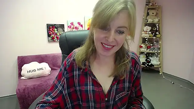 Hot Milady online show from 29, 9, 2025