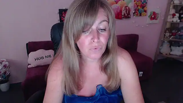 Snapshot of Hot_Milady chatting on 7, 7, 2026 Hot Milady online show from 7, 7, 2026