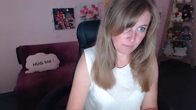 Snapshot of Hot_Milady chatting on 27, 7, 2026 Hot Milady online show from 27, 7, 2026
