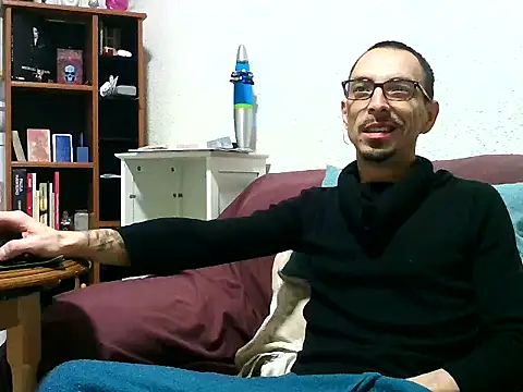 Snapshot of BaalPas chatting on 20, 11, 2025 BaalPas online show from 20, 11, 2025