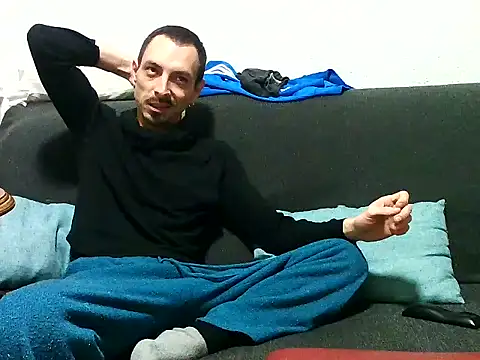 Snapshot of BaalPas chatting on 16, 12, 2025 BaalPas online show from 16, 12, 2025