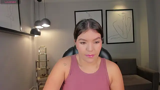 Snapshot of ValeriaRoldanX chatting on 19, 6, 2026 ValeriaRoldanX online show from 19, 6, 2026