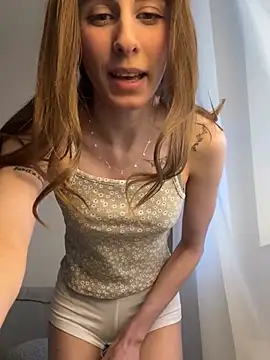 HellPeach online show from 25, 2, 2025