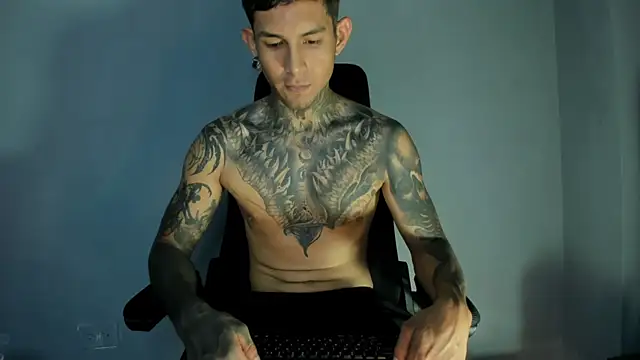 Travistanner 28 online show from 17, 4, 2026