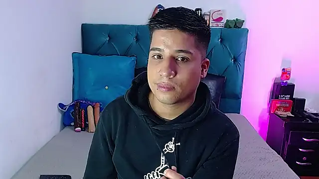 Snapshot of Randy_horny chatting on 20, 2, 2025 Randy horny online show from 20, 2, 2025