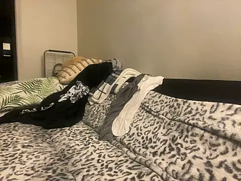 Gman143187 online show from 8, 10, 2025