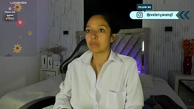 Valery wang online show from 22, 12, 2025