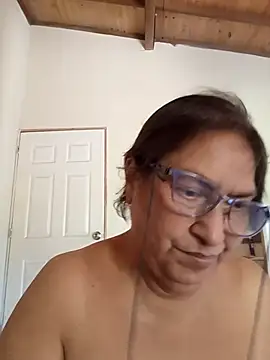 florecita69 online show from 12, 11, 2025