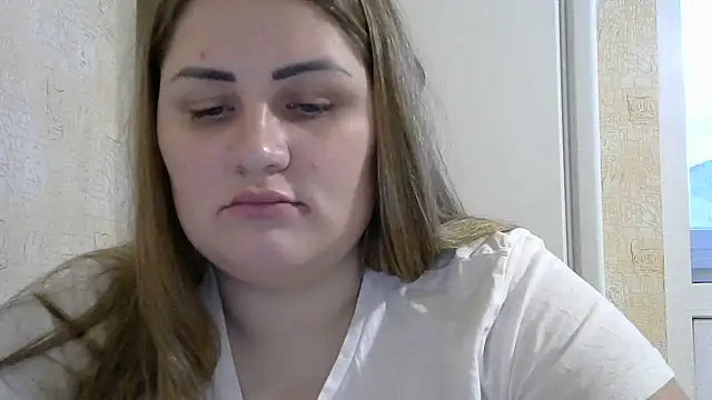 Snapshot of Honeydew-Waves chatting on 9, 12, 2024 Honeydew-Waves online show from 9, 12, 2024