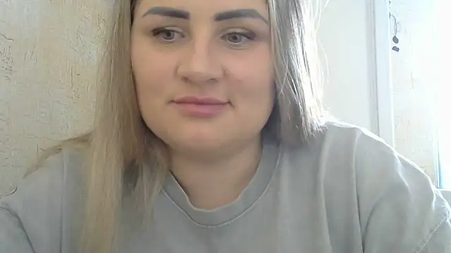 Snapshot of Honeydew-Waves chatting on 3, 7, 2026 Honeydew-Waves online show from 3, 7, 2026