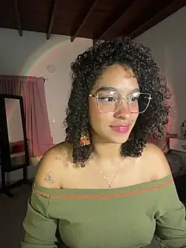 Snapshot of Arteatenea__ chatting on 19, 2, 2025 Arteatenea online show from 19, 2, 2025