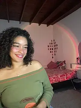 Snapshot of Arteatenea__ chatting on 22, 3, 2025 Arteatenea online show from 22, 3, 2025