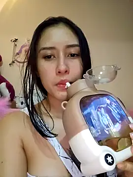 Selena blake online show from 26, 2, 2025