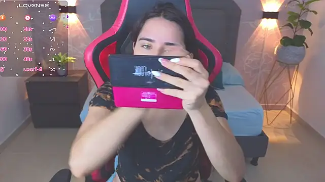 angelica dymond online show from 10, 9, 2025