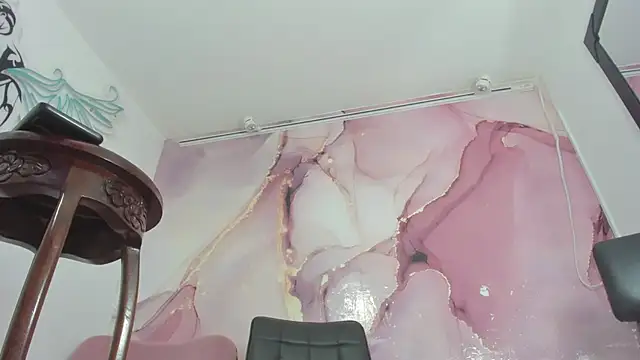 black cami online show from 19, 12, 2024