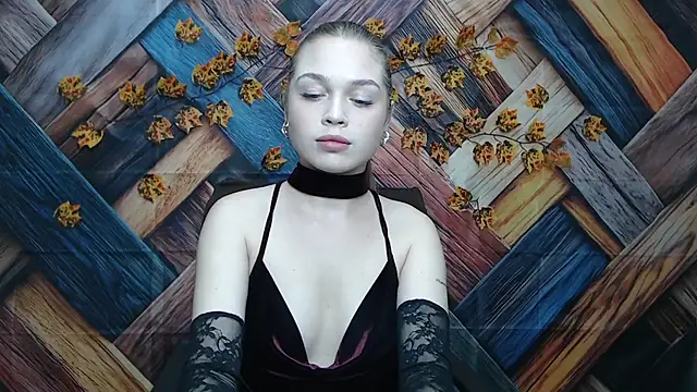 LaraPika online show from 23, 11, 2025