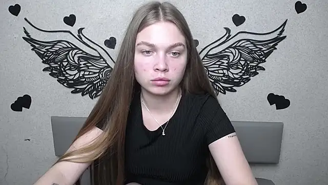 LaraPika online show from 8, 7, 2026