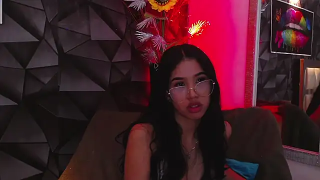 ava jhonsson online show from 17, 12, 2024