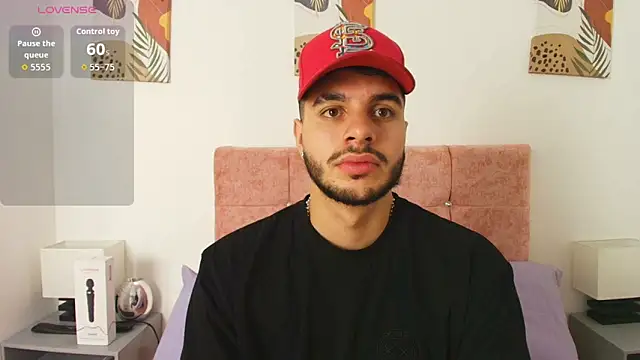 Snapshot of Amadeo_Wild chatting on 16, 11, 2025 Amadeo Wild online show from 16, 11, 2025