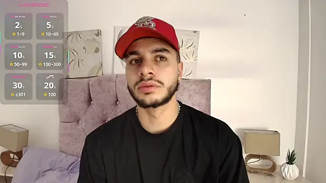 Snapshot of Amadeo_Wild chatting on 21, 12, 2025 Amadeo Wild online show from 21, 12, 2025