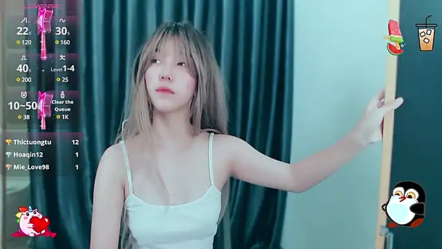 -Poison-Ivy- online show from 21, 12, 2024