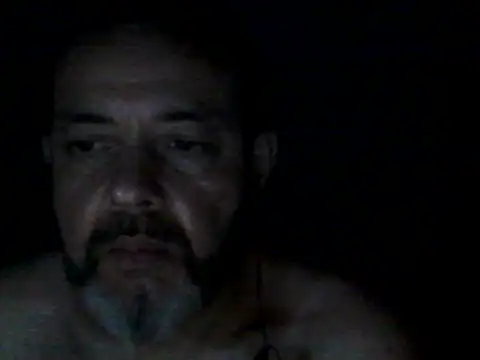Snapshot of Leocesar37 chatting on 18, 9, 2025 Leocesar37 online show from 18, 9, 2025