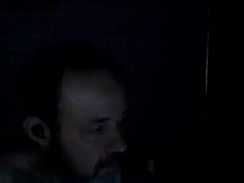 Snapshot of Leocesar37 chatting on 6, 11, 2025 Leocesar37 online show from 6, 11, 2025