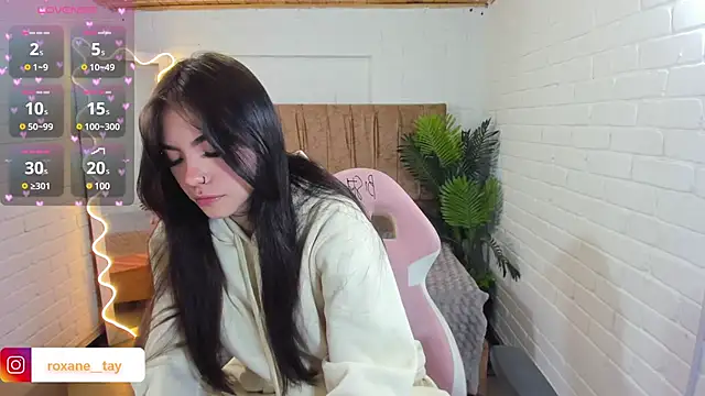 Roxanne tay online show from 30, 12, 2024