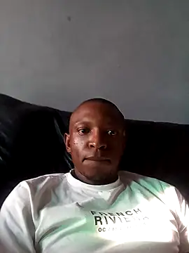 Snapshot of Kingshifter chatting on 25, 12, 2024 Kingshifter online show from 25, 12, 2024