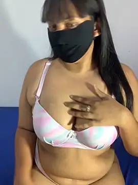 Snapshot of Jeroliee_viyana chatting on 11, 6, 2026 Jeroliee viyana online show from 11, 6, 2026