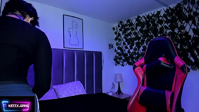 Kitty Gang online show from 2, 2, 2026