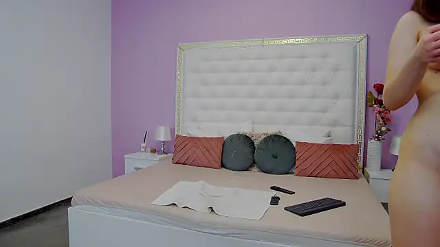 Snapshot of Lenna_Paul chatting on 19, 3, 2025 Lenna Paul online show from 19, 3, 2025