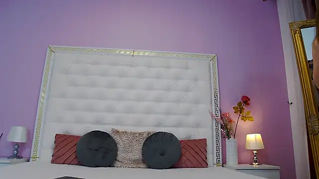 Snapshot of Lenna_Paul chatting on 14, 11, 2025 Lenna Paul online show from 14, 11, 2025