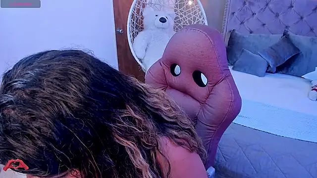 Snapshot of laris_park chatting on 22, 1, 2025 laris park online show from 22, 1, 2025