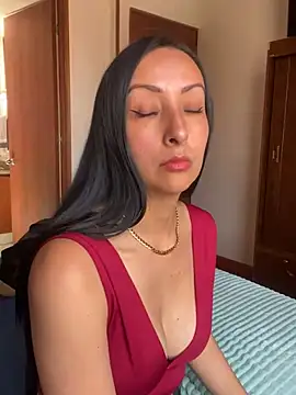 yaralyminjo2 online show from 31, 12, 2024